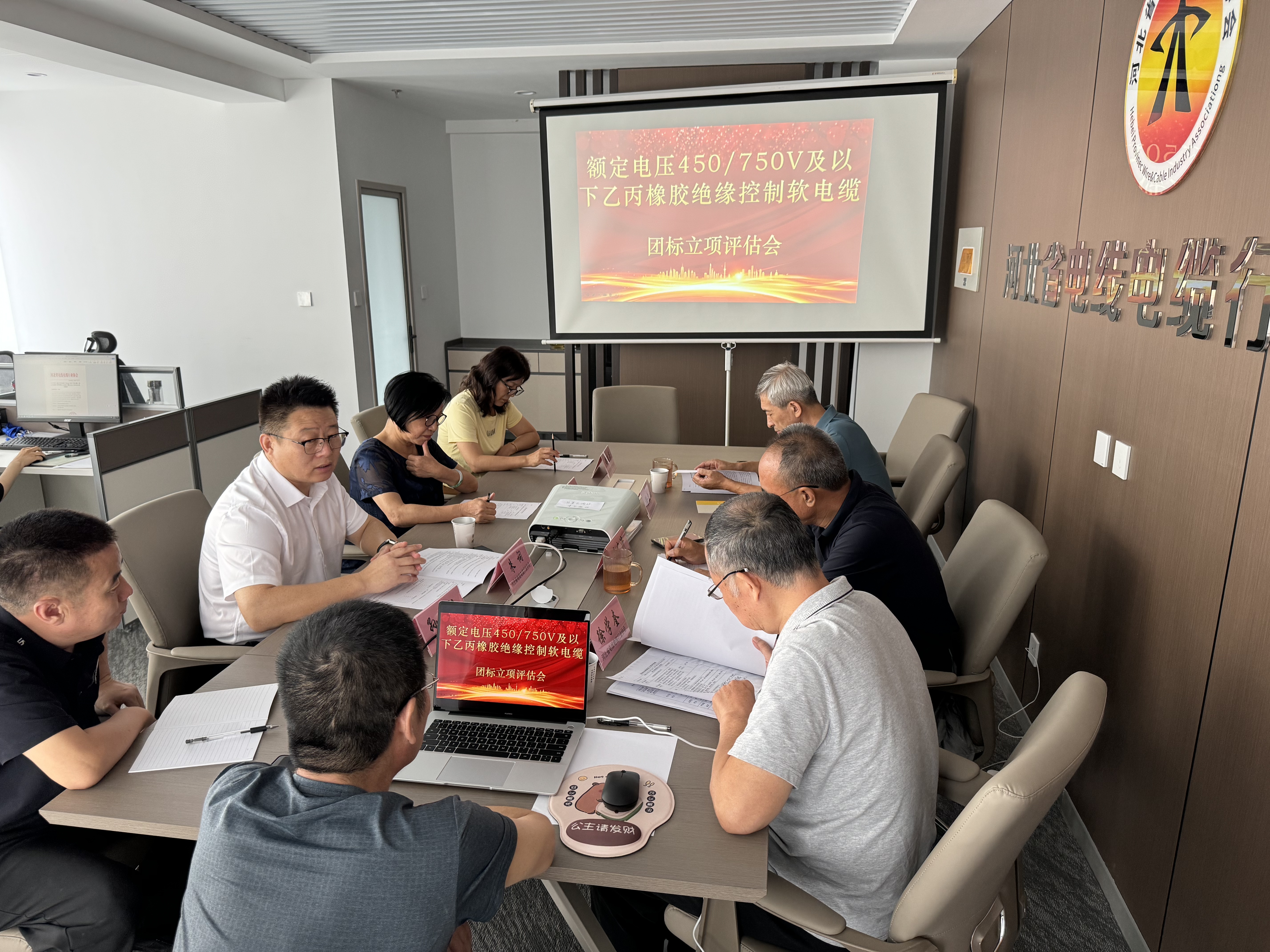 1756970886267273.jpg 1756970886267273.jpg